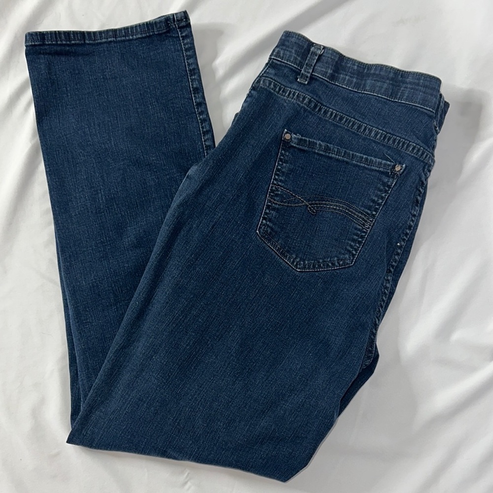 Women’s Lee Straight Leg Comfort Jeans